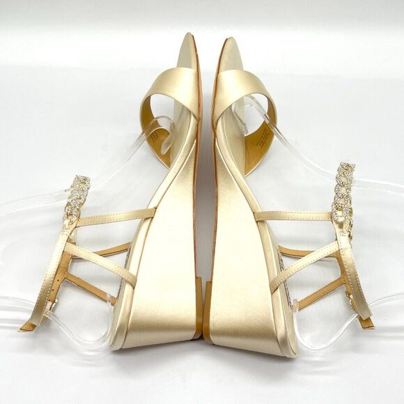 Badgley Mischka Size 9.5 Ivory Satin Jeweled Wedges Dress‎ Sandals Heels Shoes - Picture 9 of 14